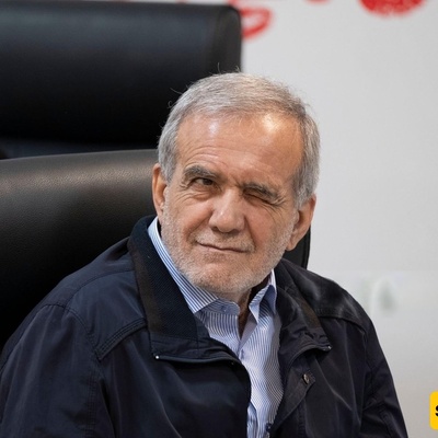 صحیفه متشدده تنتقد بیزشکیان: "لماذا تواصل قولنا إننا جائعون؟ کن صوت کرامه إیران"