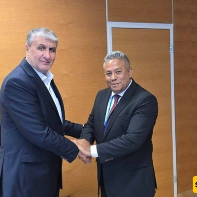 فی فیینا: رئیس منظمه الطاقه الذریه الإیرانیه یجری محادثات مع نائب وزیر العلوم الفنزویلی