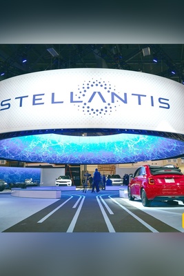 استدعاء عاجل لسیارات ستیلانتیس: 11 حریقًا مُبلغًا عنها وتضرر ما یقرب من 760,000 سیاره! (قد تکون سیارتک أوبل، أو بیجو، أو فیات فی خطر)