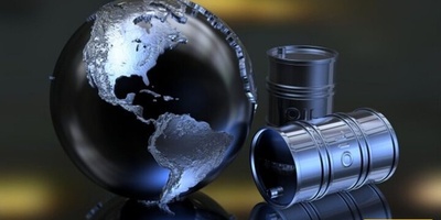 أسعار النفط تواصل الانخفاض على خلفیه زیاده الرسوم الجمرکیه الأمیرکیه
