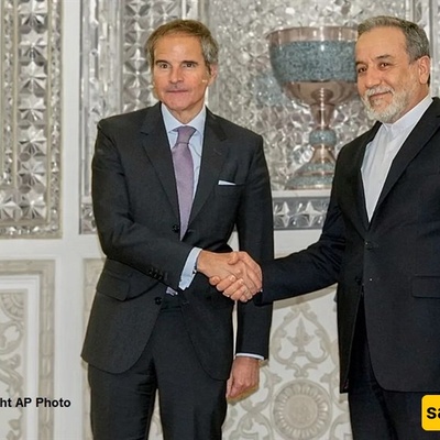 لقاء حاسم بین عراقجی وغروسی… هل یقترب الاتفاق بین إیران والوکاله الدولیه للطاقه الذریه؟