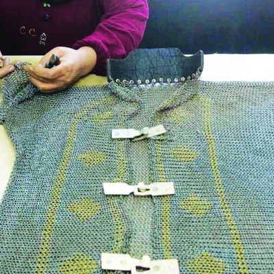 استکشاف فن نسج الدروع!