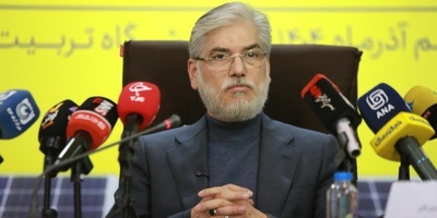 رد فعل أول لوزیر العلوم على إحراق العلم الإیرانی فی جامعه