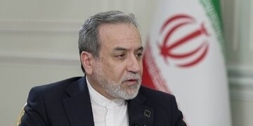 عراقجی: الصین ترى أن المکانه الدولیه لإیران قد تحسّنت منذ ما قبل الحرب