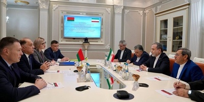 إیران وروسیا البیضاء تؤکدان التعاون الأمنی والالتزام المشترک بالقانون الدولی