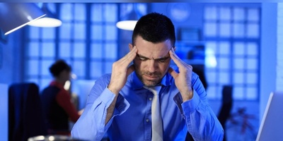 لماذا أفقد ترکیزی؟ أبرز الأسباب وطرق فعّاله لتحسین الترکیز والانتباه