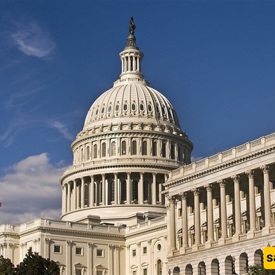 الدیمقراطیون فی مجلس الشیوخ الأمریکی یقدّمون مشروع قانون لفرض ردّ الرسوم الجمرکیه على ترامب التی أُعلنت غیر قانونیه