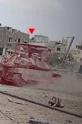 "عرباتکم أضـحت خرابًا".. المقاومه تدمر آلیات للاحتلال فی خان یونس ومدینه غزه