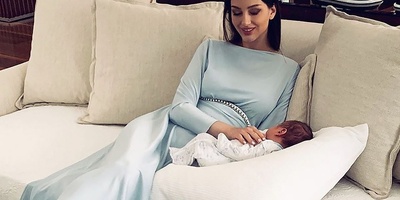 الزفاف الکبیر لملکه جمال روسیا وملک مالیزیا / رضیع یسقط برأسه داخل جره عسل