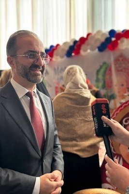 إیران وروسیا جاران ودودان وأخویان فی المنطقه: دبلوماسی روسی