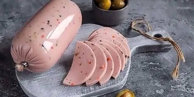 سلامی الدجاج والفطر المحضّر منزلیاً بدون مواد حافظه