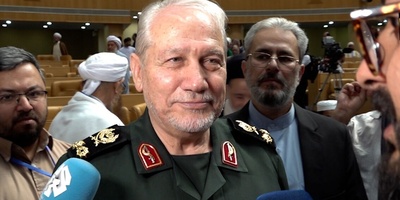 هندسه النظام العالمی الجدید: رؤیه اللواء صفوی لمحوریه العالم الإسلامی
