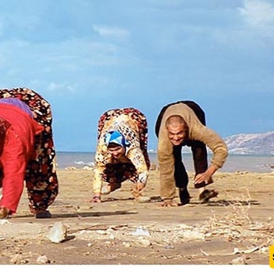 العائله الغریبه فی ترکیا التی تمشی على أربع! +صور