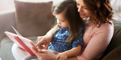 السرد والاستماع: التأثیرات النفسیه على الأطفال ✅