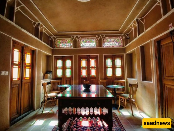بیت منوچهری
