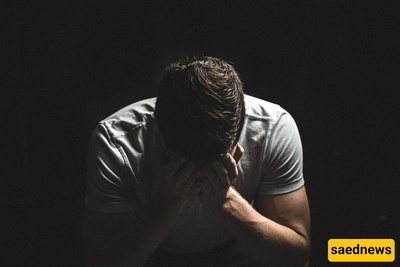 4 سلوکیات غیر إرادیه تکشف انکسار قلوب الرجال