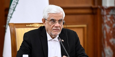 تتعهد إیران بالرد على الحرب الاقتصادیه