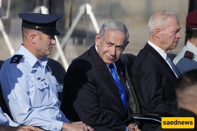 بنیامین نتنیاهو خلال حفل تخرج فی الجیش الإسرائیلی عام 1976 (صوره)