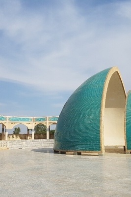 استعاده قبر قیصر أمین بور الآن على جدول المسؤولین