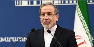 عراقجی: الولایات المتحده لا یمکن أن تأخذ منی على طاوله المفاوضات ما لم تتمکن من أخذه بالحرب؛ عواقب آلیه الإعاده التلقائیه خطیره جدًا، لکن…