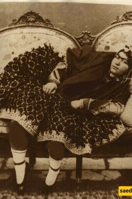 مصیر الحریم الملکی بعد وفاه ناصر الدین شاه: القصه المأساویه لأنیس الدوله، الزوجه المحبوبه التی أنهکها الحزن حتى فارقت الحیاه.
