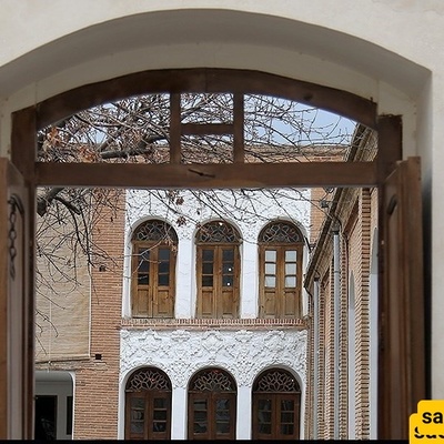 منزل آصف وزیری: جوهره معماریه مخفیه فی سنندج، إیران