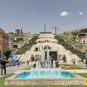 أین یقع متحف کافیسجیان للفنون فی یریفان؟