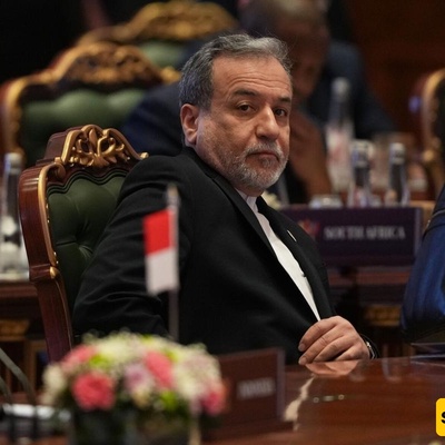 إیران تسعى إلى التوصل إلى نتیجه عقلانیه ومنصفه فی المحادثات الدبلوماسیه الجاریه: عراقجی