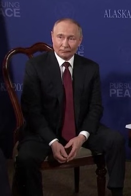 بولتون: ترامب لم یخسر، لکن النصر الحقیقی ذهب إلى بوتین