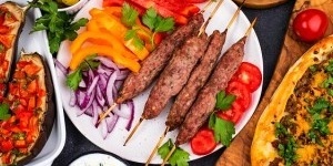 أطباق شهیه وأنیقه یمکنک تحضیرها بالباذنجان واللحم أو الدجاج