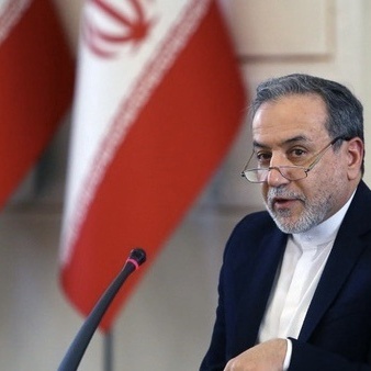 عباس عراقجی یحسم الأمر مع دونالد ترامب وحلیفه: الانتقام لهجوم البنیه التحتیه للصلب الوطنی سیتم بهذه الطریقه / نهایه أمریکا قریبه