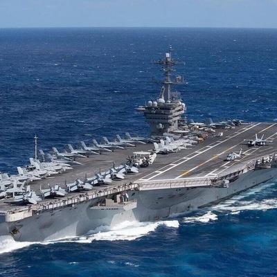 عاجل: رویترز تکشف عن تحرک عسکری أمریکی غیر مسبوق ضد إیران – هل ینتظرنا حرب طویله؟