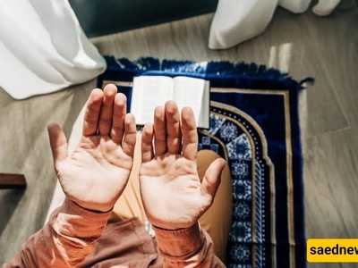 ما حکم قراءه الحمد والسوره بترتیبٍ غیر الترتیب المأثور فی الصلاه؟