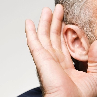 لماذا تصبح شحمه الأذن ساخنه؟