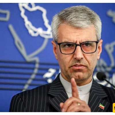 لم تُرَ من قبل: إطلاله عفویه للمتحدث باسم وزاره الخارجیه قرب مضیق هرمز ومیاه الخلیج الفیروزیه + صور