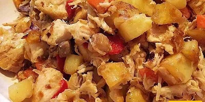 کیفیه تحضیر سلطه الدجاج والفطر الدافئه: غداء سریع ولذیذ