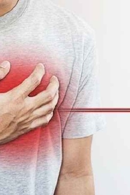 أسباب خفقان القلب بعد تناول الطعام وحلول العلاج