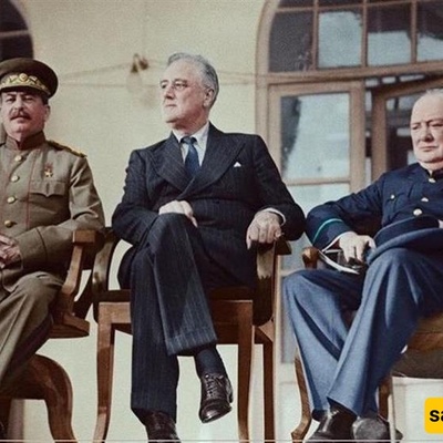 فیدیو تاریخی ملوّن لـ«مؤتمر طهران» الذی عُقد فی مقر السفاره السوفیتیه فی طهران بحضور ونستون تشرشل.
