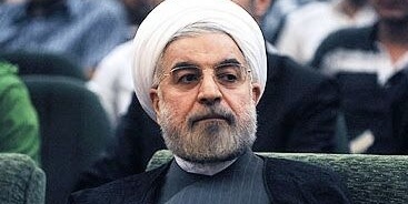 لمحه على دیکور منزل حسن روحانی السیاسی الإیرانی وظهوره بالملابس المنزلیه: بساطه ونظافه ملفتان + صوره