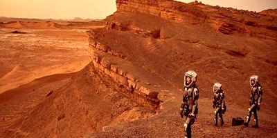 هل أصیب رواد الفضاء بالدهشه لرؤیه أفوکادو عمره آلاف السنین على المریخ؟ [فیدیو]