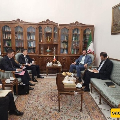 غریب آبادی یناقش مع سفیر الصین فی طهران وجهات النظر حول قمه شنغهای وقضایا اخرى ذات اهمیه