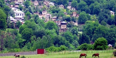 ثلاث قرى إیرانیه ضمن أفضل القرى السیاحیه فی العالم: هذه الجواهر تستحق الزیاره مئه مره — من نجمه الخلیج الفارسی إلى صحراء لوط + صور