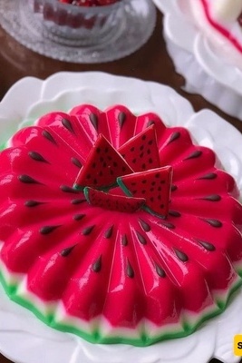 طریقه إعداد جیلی البطیخ بسهوله للیله یلدا