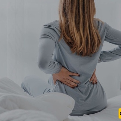 أفضل وضعیات النوم لتضیق العمود الفقری وتأثیرها المباشر فی تقلیل الألم أثناء اللیل