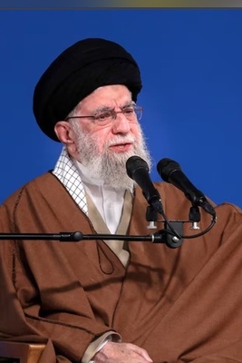 خامنئی یحسم الجدل: “لا مفاوضات مع الولایات المتحده”… کل ما تحتاج معرفته عن البرنامج النووی الإیرانی