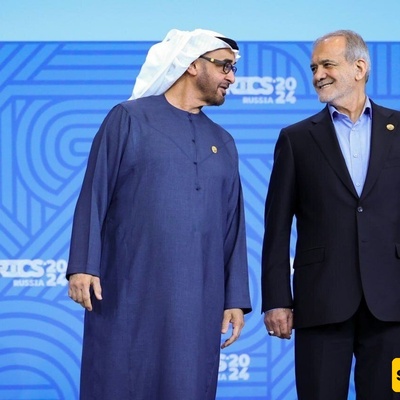 ترحیب إیران بابتعاد بن زاید عن إسرائیل