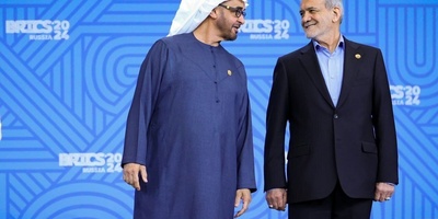ترحیب إیران بابتعاد بن زاید عن إسرائیل