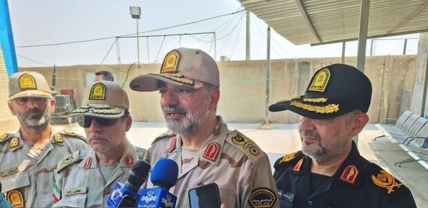العمید رادان: اکثر من 2.7 ملیون زائر ایرانی عبروا الحدود لزیاره الأربعین