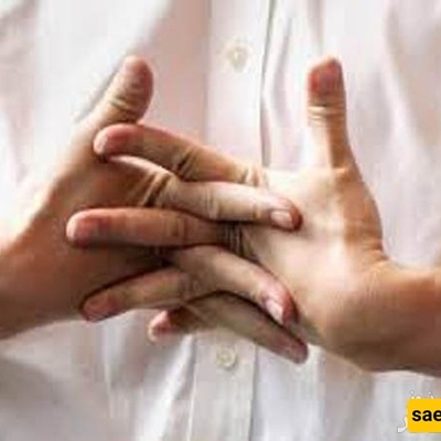 سر الأصوات المریحه فی المفاصل: هل فرقعه الأصابع غیر ضاره أم خطیره؟