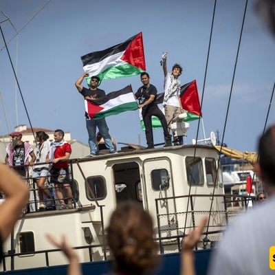 أسطول “صمود” العالمی ینطلق من إیطالیا باتجاه غزه یوم الأربعاء